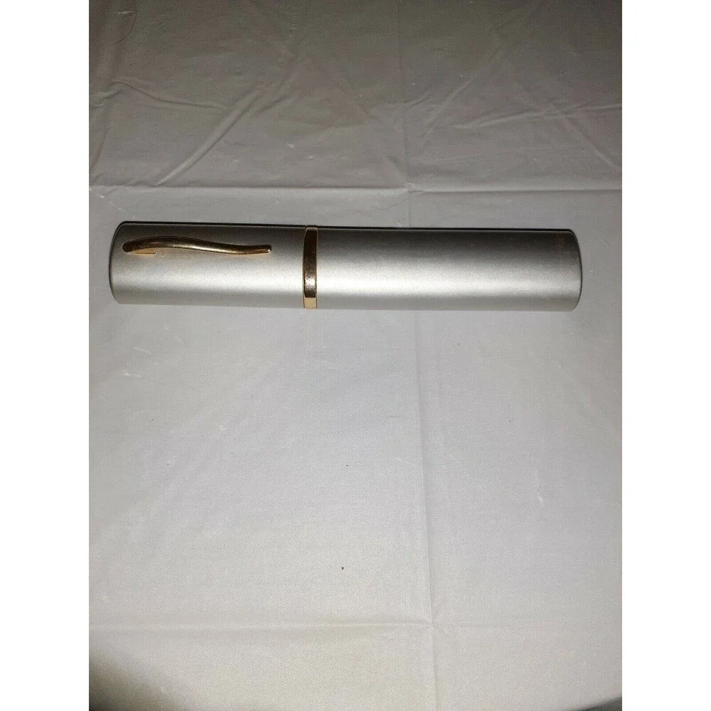 Silver Reading Glasses With Carrying Tube 1.50